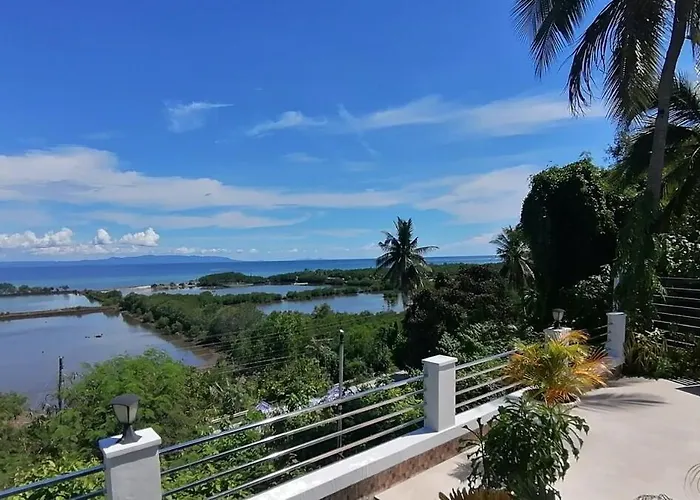 Seaview Residence-garden Privat Resort, Room2 Argao