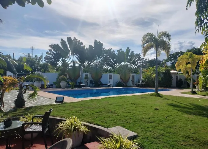 Seaview Residence-garden Privat Resort, Room2 Argao